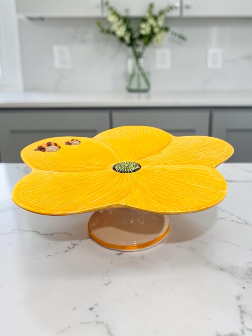 Footed Flower Cake Cupcake Plate